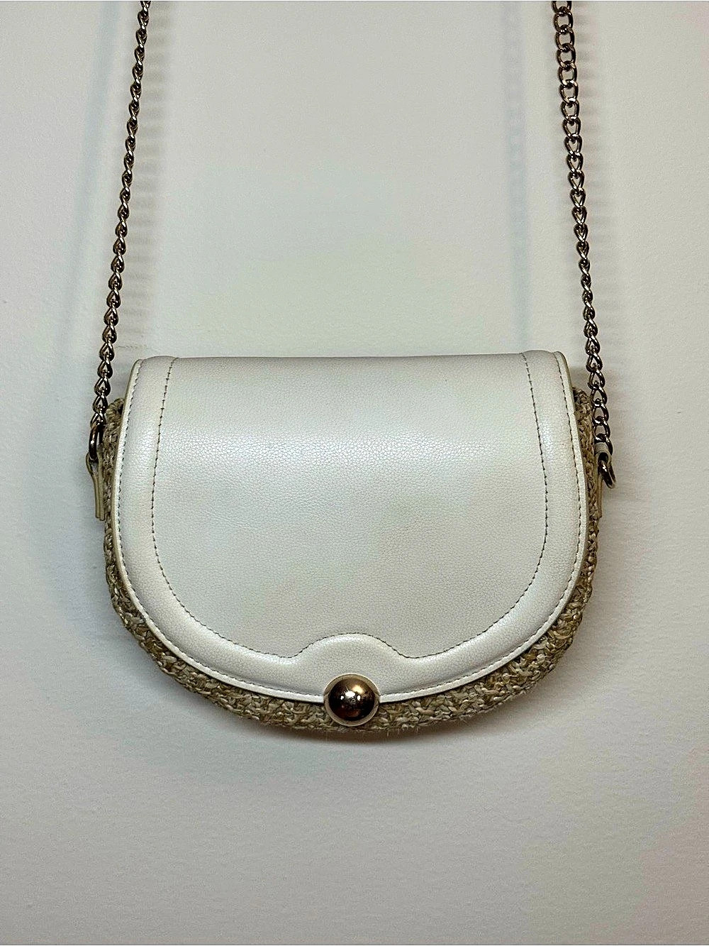 H&M Chain Crossbody Bag in White & Gold